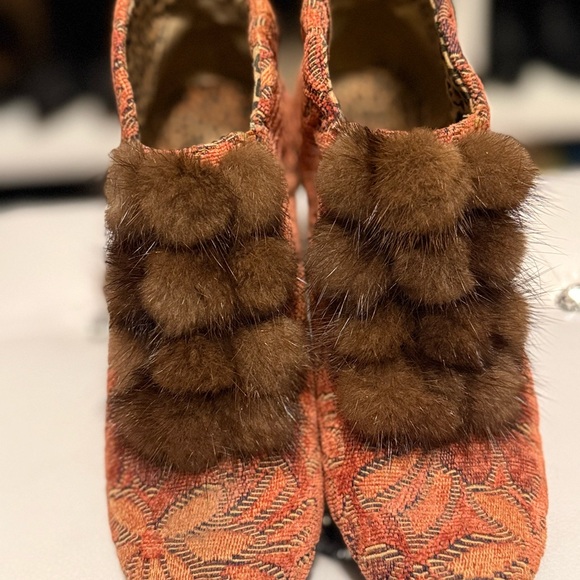 Baci Woman’s “Daisy” Orange Burgundy Mink Ankle Boots - Picture 9 of 9